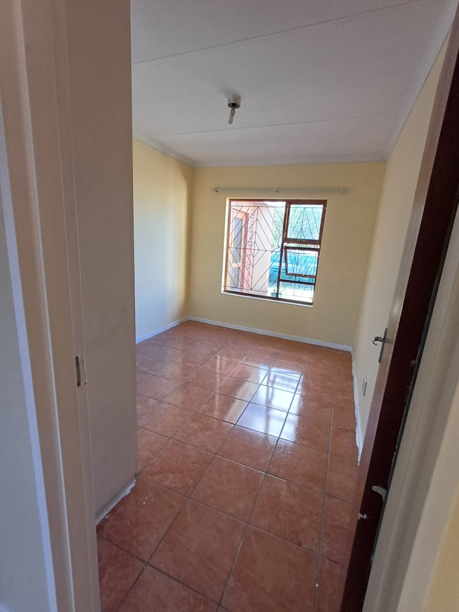 3 Bedroom Property for Sale in Laurie Dashwood Park Eastern Cape
